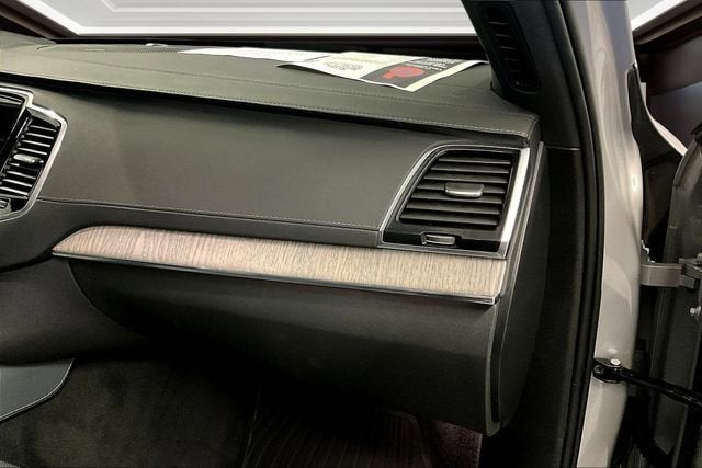 2023 Volvo XC90 Recharge Plug-In Hyb Ultimate Bright Theme