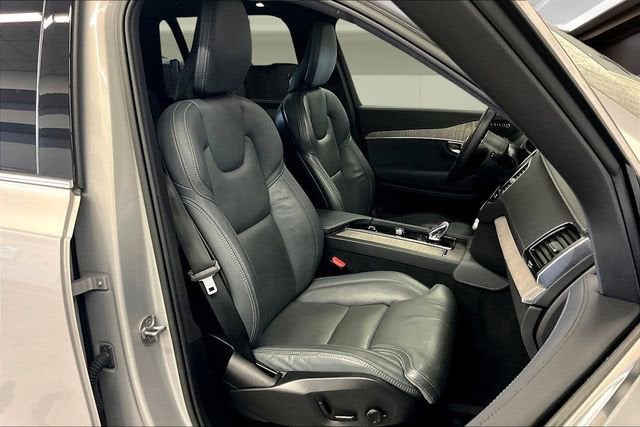 2023 Volvo XC90 Recharge Plug-In Hyb Ultimate Bright Theme