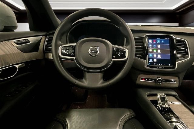 2023 Volvo XC90 Recharge Plug-In Hyb Ultimate Bright Theme