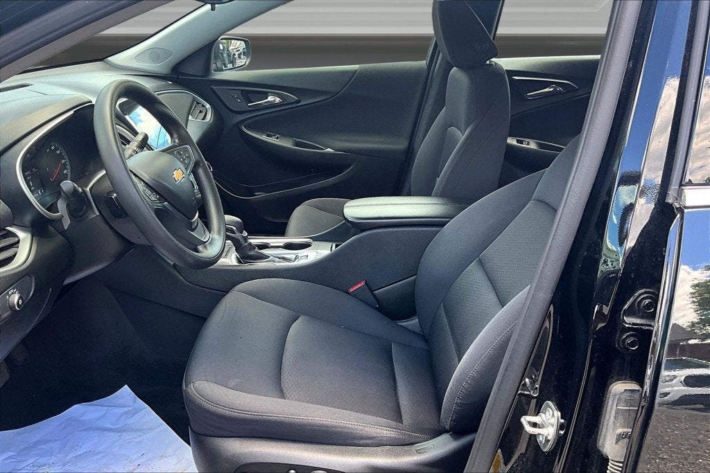 2025 Chevrolet Malibu LT 1LT