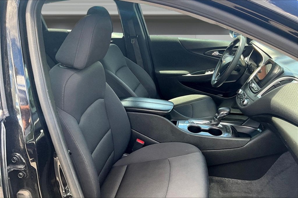 2025 Chevrolet Malibu LT 1LT