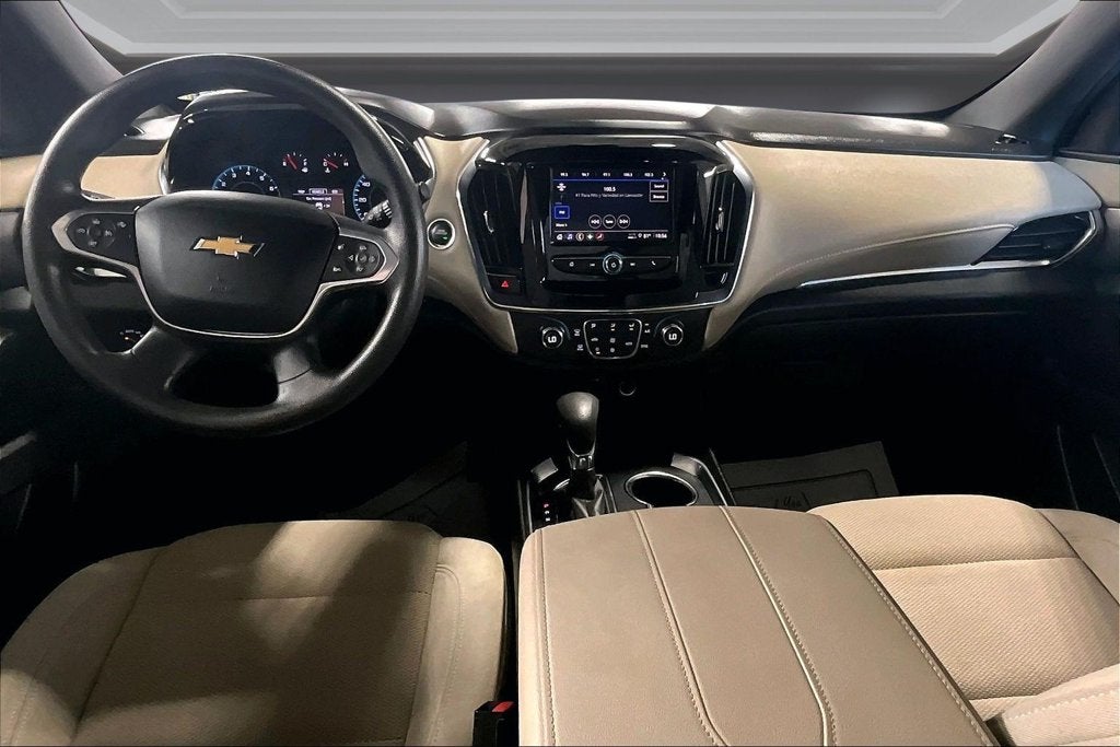 2023 Chevrolet Traverse LS