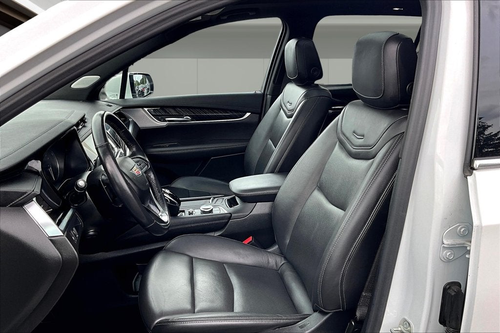 2024 Cadillac XT6 Premium Luxury