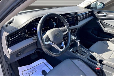 2025 Volkswagen Jetta 1.5T SE