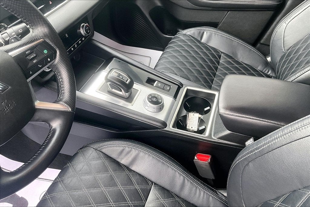 2023 Mitsubishi Outlander SEL