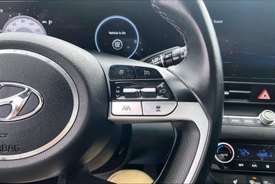 2022 Hyundai Elantra Limited