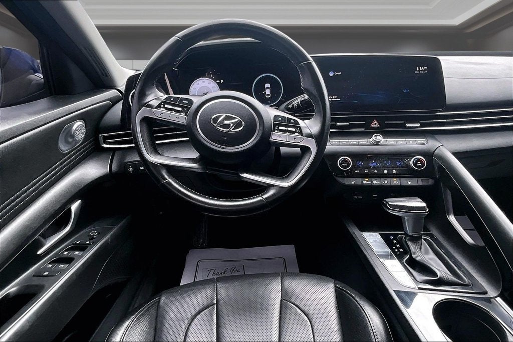 2022 Hyundai Elantra Limited