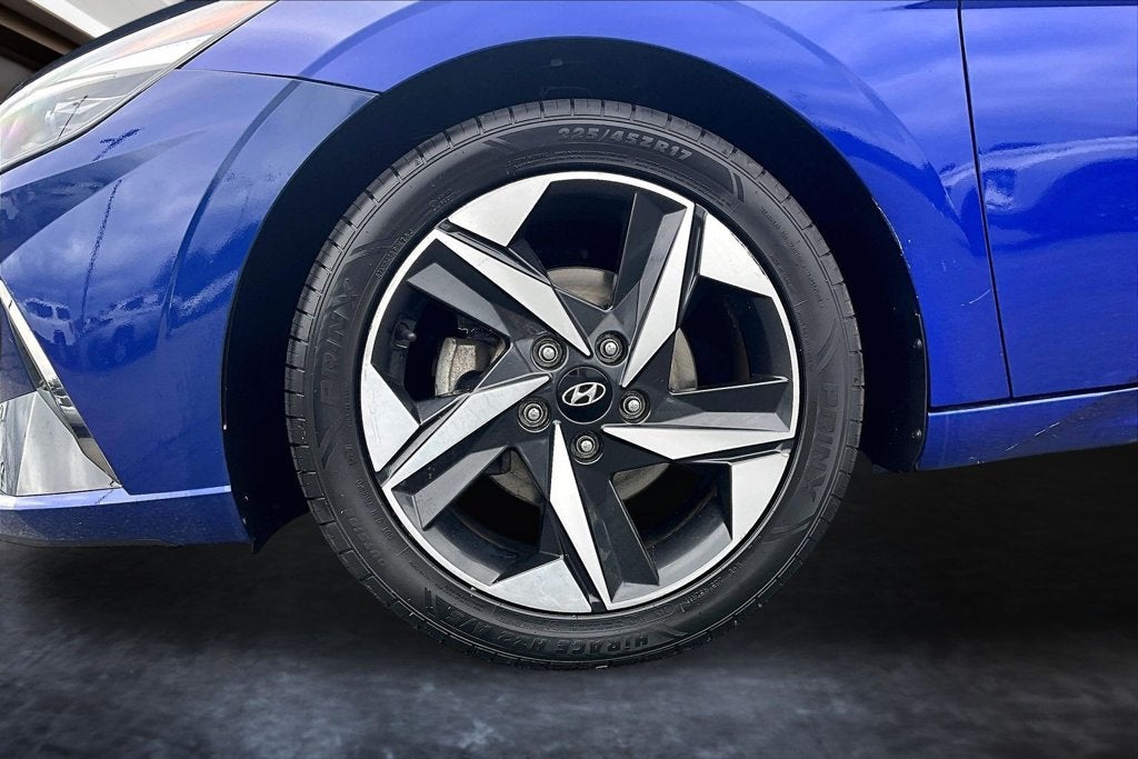2022 Hyundai Elantra Limited