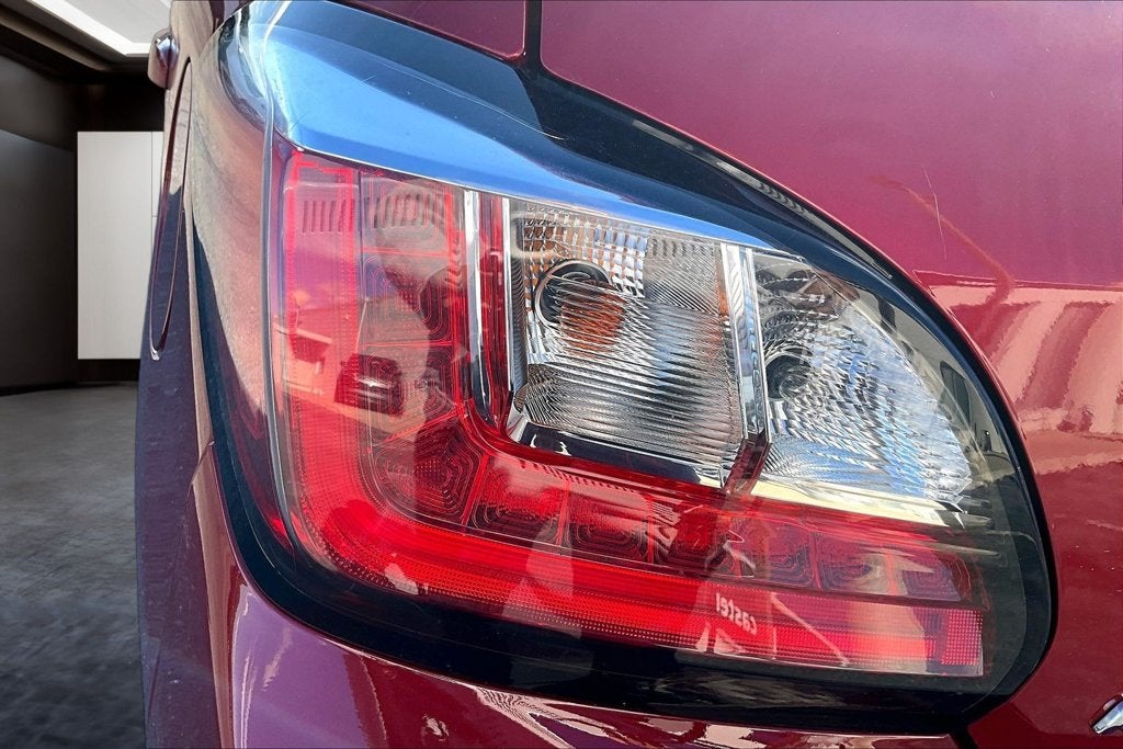 2021 Mitsubishi Mirage LE