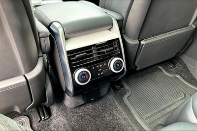 2023 Land Rover Range Rover SV