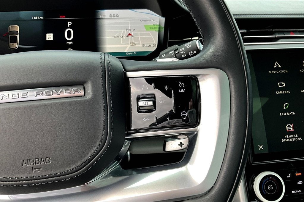 2023 Land Rover Range Rover SV
