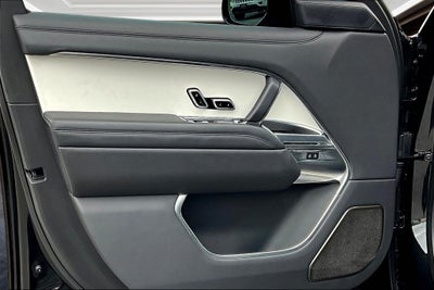 2023 Land Rover Range Rover SV
