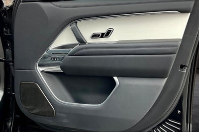 2023 Land Rover Range Rover SV